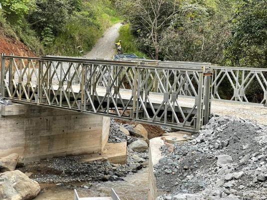 Durable Steel Truss Bridge with Span Range 6 to 60 Meters Designed Load HL93 Featuring Steel or Wood Deck and Construction for Multiple Reuses